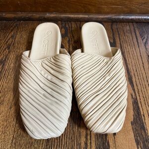 Oncept Leather Mules Size 9.5